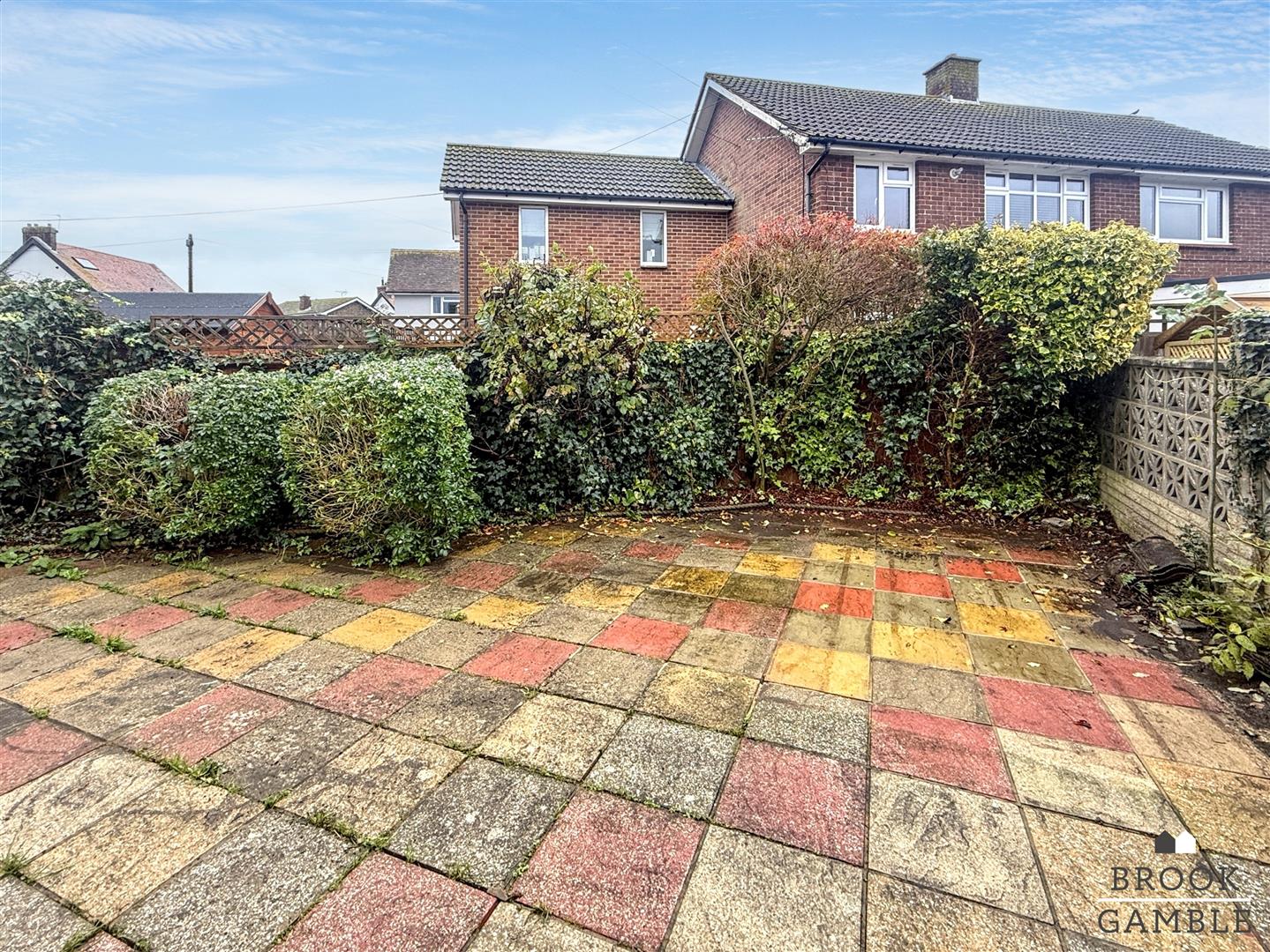 2 Bedroom Bungalow. Victoria Close in Polegate,  7